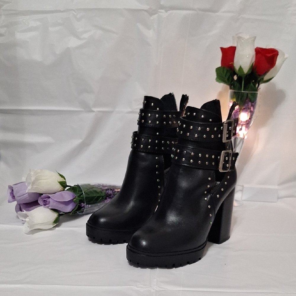 Steve Madden Studded Black Ankle Boots